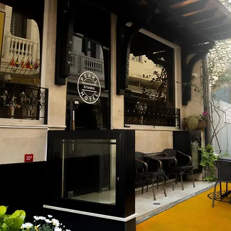 Pearl Istanbul