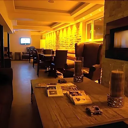 Pearl Hotel